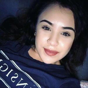 Meet your Posher, Lisset